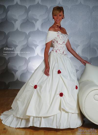 http://img1.aujourdhui.com/groupes/260/annie-couture-collection-2009-flate.jpg